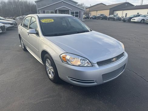 Used 2016 Chevrolet Impala Limited LS image 4