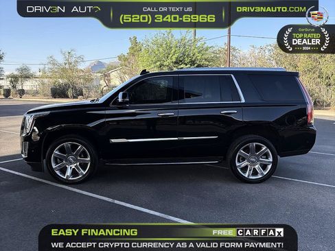Used 2017 Cadillac Escalade Luxury w/ LPO, Radiant Package RWD image 4