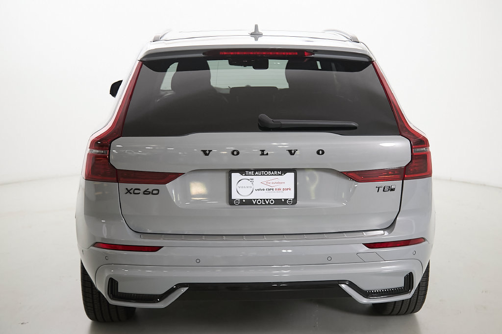 Certified 2026 Volvo XC60 T8 Ultra AWD/4WD image 8
