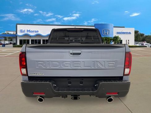 New 2026 Honda Ridgeline Black Edition image 4