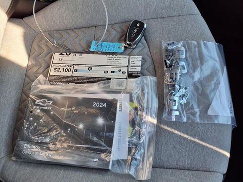 Used 2024 Chevrolet Equinox LS w/ LS Convenience Package image 83