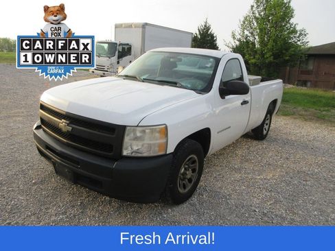 Used 2010 Chevrolet Silverado 1500 W/T image 1