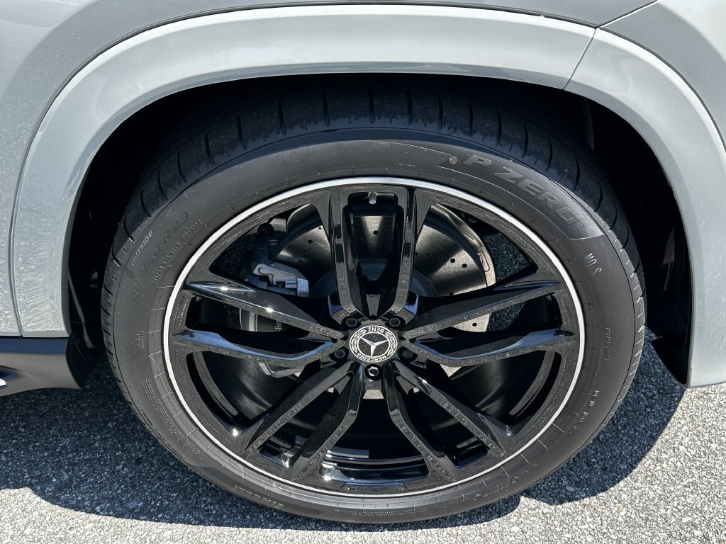 New 2026 Mercedes-Benz GLS 450 4MATIC image 14