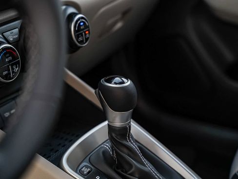 New 2026 Hyundai Venue SEL image 22