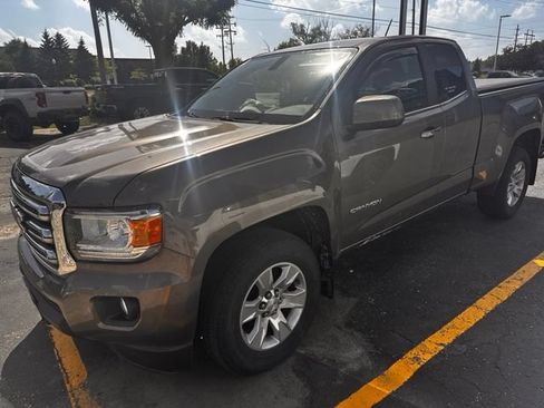 Used 2016 GMC Canyon SLE w/ SLE Convenience Package AWD/4WD image 2
