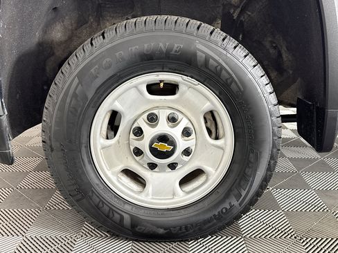 Used 2023 Chevrolet Silverado 2500 W/T w/ WT Convenience Package AWD/4WD image 33
