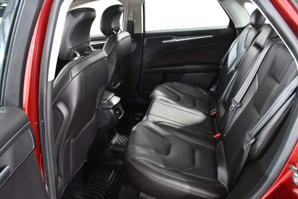 Used 2013 Ford Fusion Titanium w/ Titanium Driver Assist Pkg FWD image 16