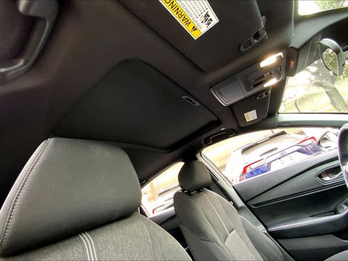 Used 2024 Honda Accord Sport image 26