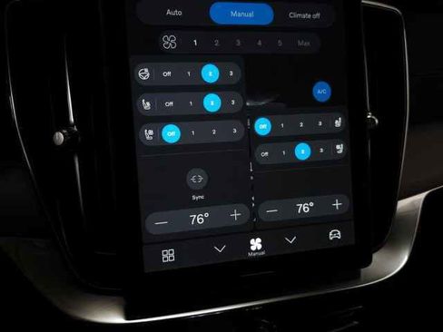 Used 2026 Volvo XC90 B6 Ultra w/ Protection Package image 31