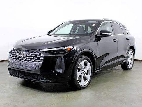 Used 2025 Audi Q5 Prestige AWD/4WD image 1