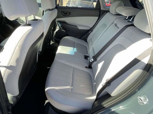 Used 2022 Hyundai Kona SEL image 11