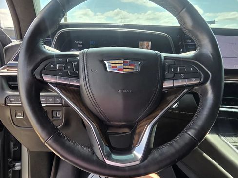 Used 2023 Cadillac Escalade ESV Sport Platinum AWD/4WD image 24