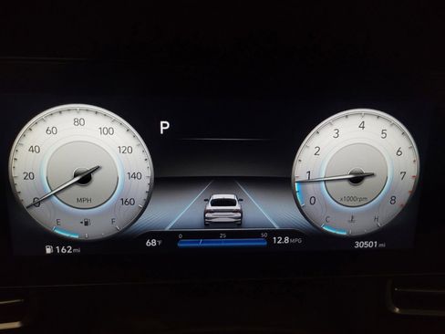 Used 2023 Hyundai Elantra SEL w/ Convenience Package FWD image 23
