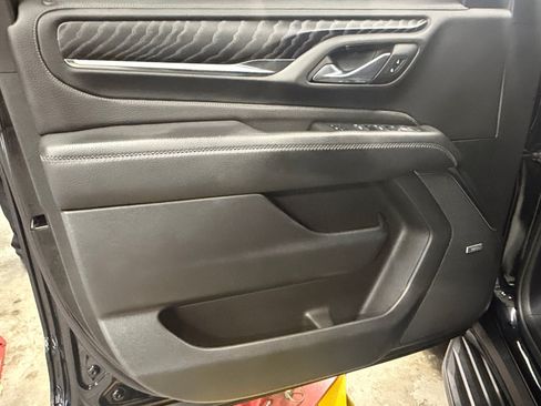 Used 2024 GMC Yukon XL Denali w/ Advanced Technology Package RWD image 46