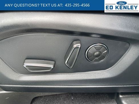 Used 2020 Ford Explorer Platinum w/ Premium Technology Package AWD/4WD image 4