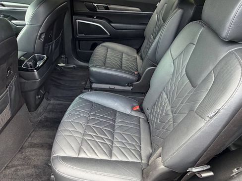 Used 2025 Kia Telluride EX X-Line AWD/4WD image 30