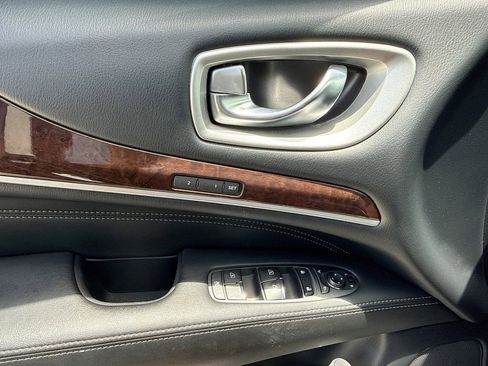 Used 2020 INFINITI QX60 Luxe w/ Sensory Package AWD/4WD image 29