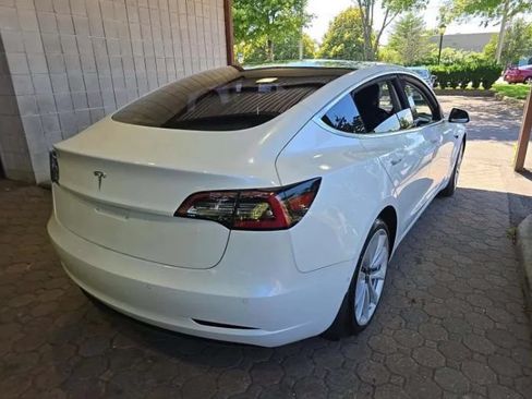 Used 2019 Tesla Model 3 Standard Range Plus RWD image 3