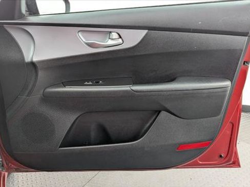 Used 2023 Kia Forte LXS image 22