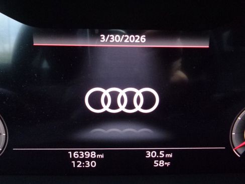 Used 2023 Audi Q7 3.0T Prestige w/ Prestige Package image 18