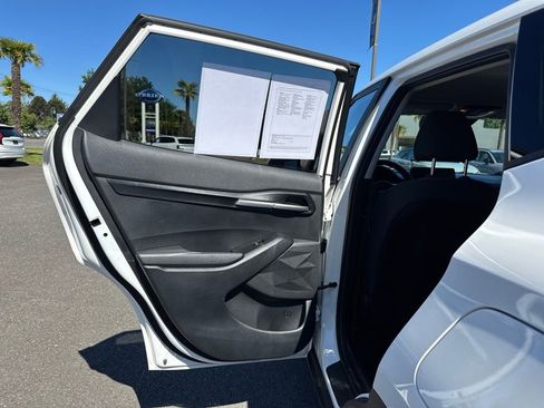 Used 2022 Kia Seltos LX AWD/4WD image 14