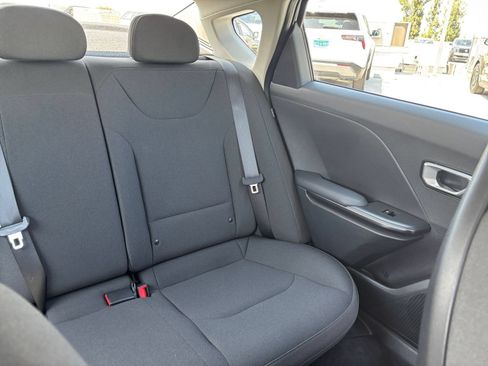 Used 2026 Kia K4 FWD image 36
