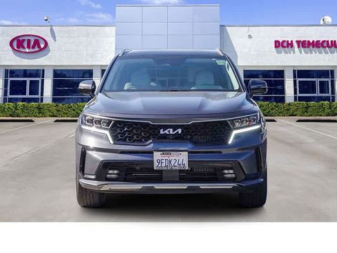 Certified 2023 Kia Sorento SX Prestige image 2