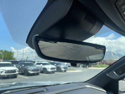 Used 2025 Chevrolet Tahoe Premier image 32