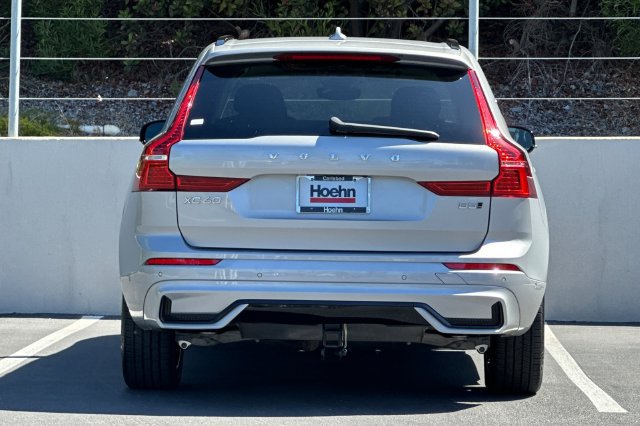 Used 2023 Volvo XC60 B5 Plus w/ Climate Package AWD/4WD image 4