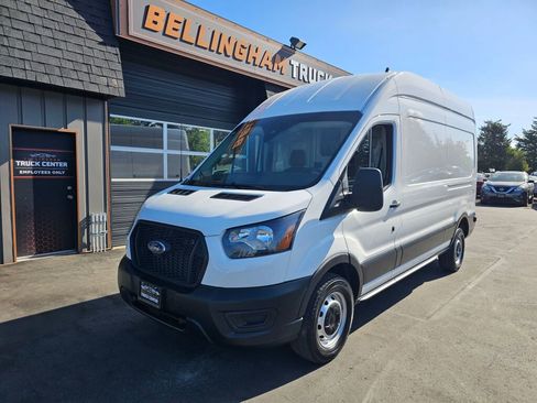 Used 2025 Ford Transit 250 148 High Roof RWD image 1
