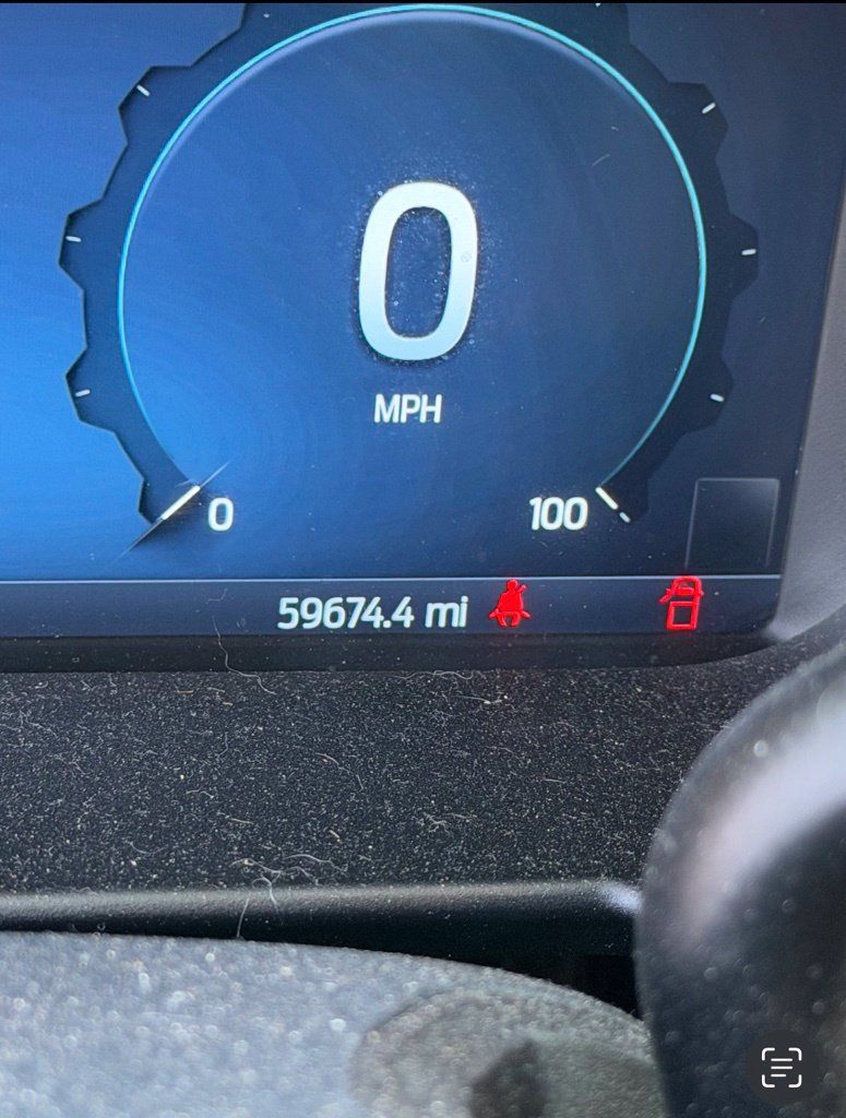 Used 2023 Ford F250 Lariat w/ Lariat Ultimate Package AWD/4WD image 5