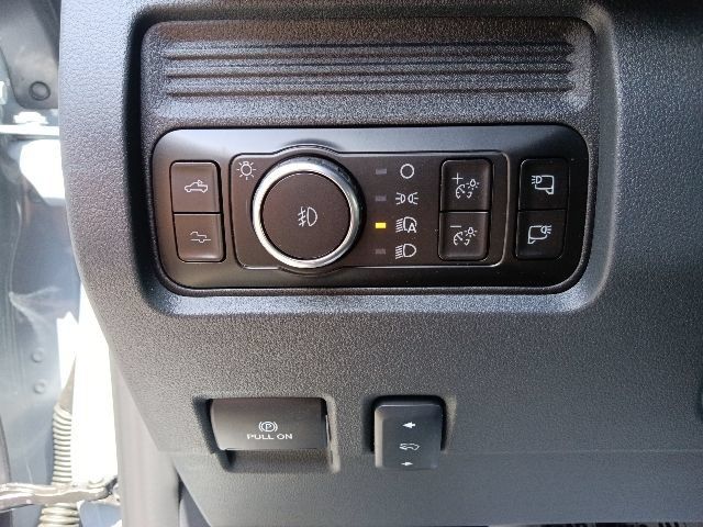 New 2026 Ford F250 Platinum AWD/4WD image 17