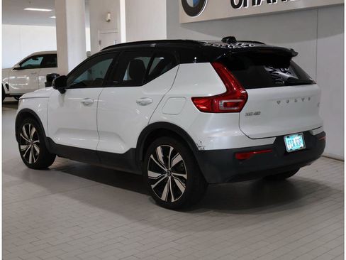 Used 2021 Volvo XC40 P8 Recharge w/ Advanced Package AWD/4WD image 5