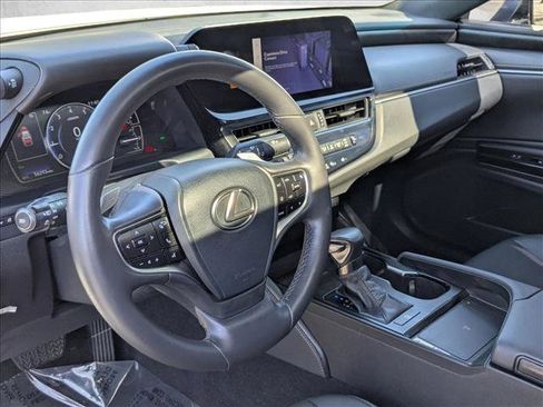 Used 2024 Lexus ES 350 w/ Premium Package image 10