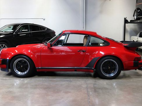 Used 1988 Porsche 911 Carrera image 4