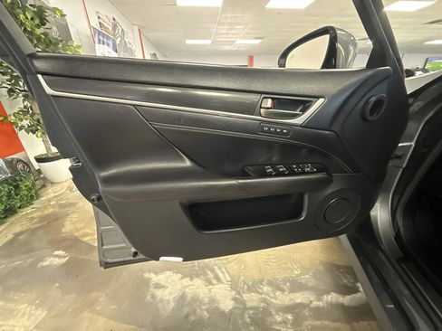 Used 2016 Lexus GS 200t RWD image 15