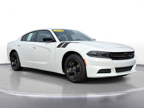 Used 2023 Dodge Charger SXT image 1
