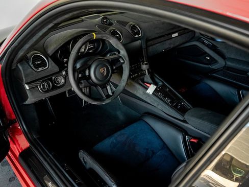 Certified 2023 Porsche 718 Cayman GT4 RS image 4