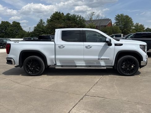 New 2026 GMC Sierra 1500 SLT w/ SLT Premium Plus Package AWD/4WD image 2