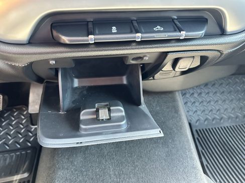 Used 2015 GMC Sierra 1500 SLE w/ Texas SLE Value Package RWD image 29