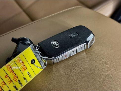 Used 2021 Kia Telluride SX FWD image 21