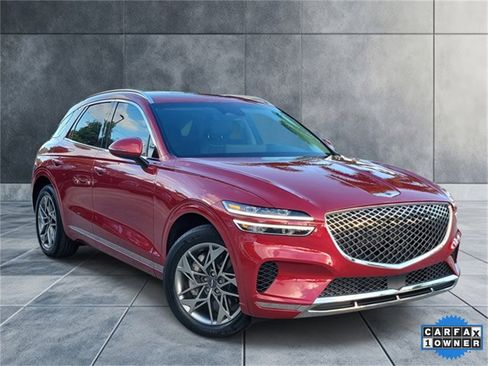 Used 2023 Genesis GV70 2.5T Select w/ Select Package image 1