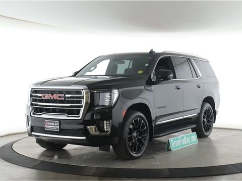 Used 2023 GMC Yukon SLT w/ SLT Premium Package AWD/4WD image 10