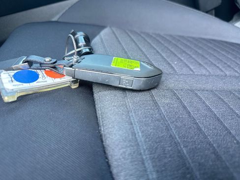 Used 2025 Kia K5 LXS image 22