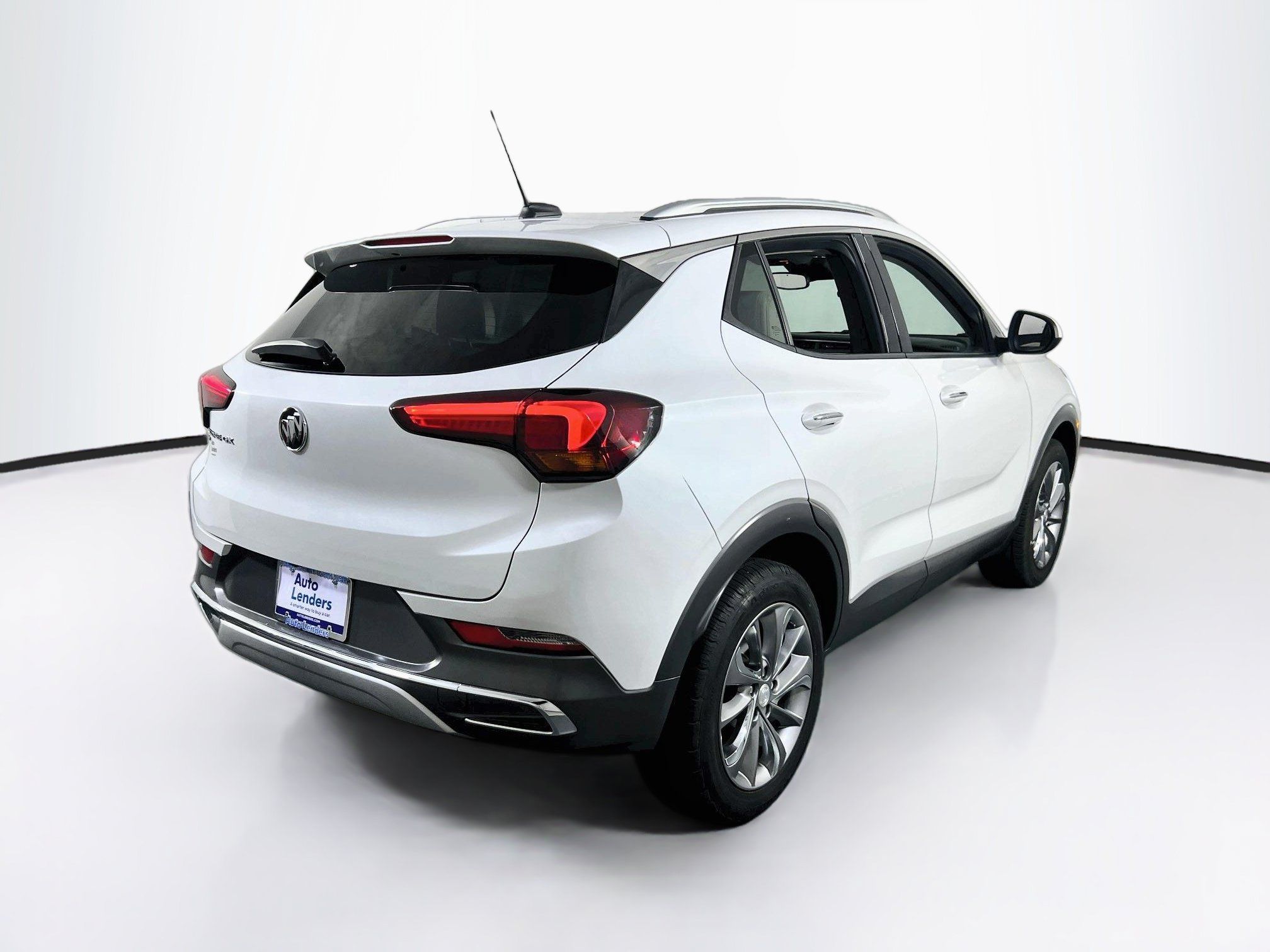 Used 2020 Buick Encore GX Essence w/ Experience Buick Package AWD/4WD image 5