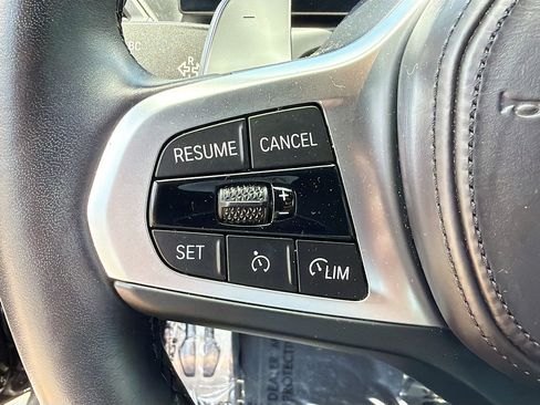 Used 2024 BMW 430i Coupe w/ M Sport Package RWD image 37