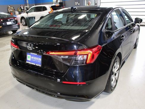 Used 2023 Honda Civic LX image 41