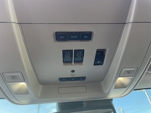 Used 2015 Chevrolet Silverado 3500 LTZ w/ Duramax Plus Package image 32