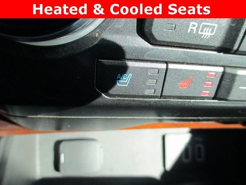 Used 2016 Ford F150 Limited w/ Trailer Tow Package image 18