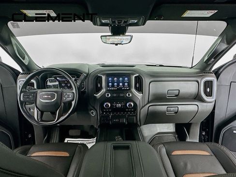 Used 2021 GMC Sierra 3500 AT4 w/ AT4 Premium Plus Package image 11